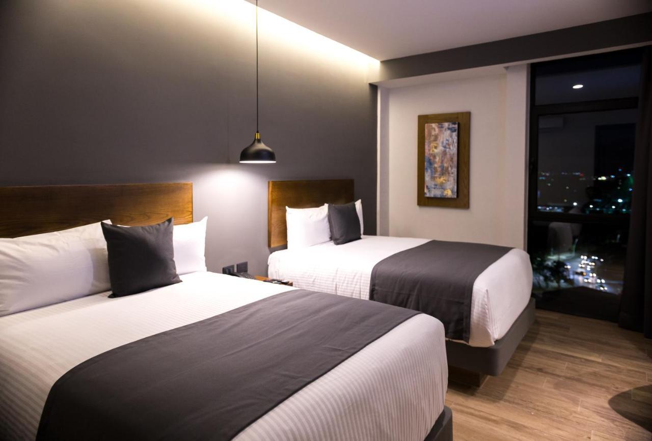 Hotel Gumont Guadalajara Lopez Mateos - Minerva Extérieur photo