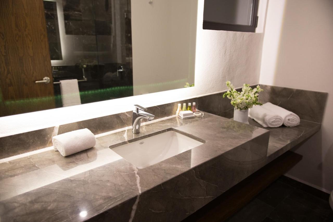 Hotel Gumont Guadalajara Lopez Mateos - Minerva Extérieur photo