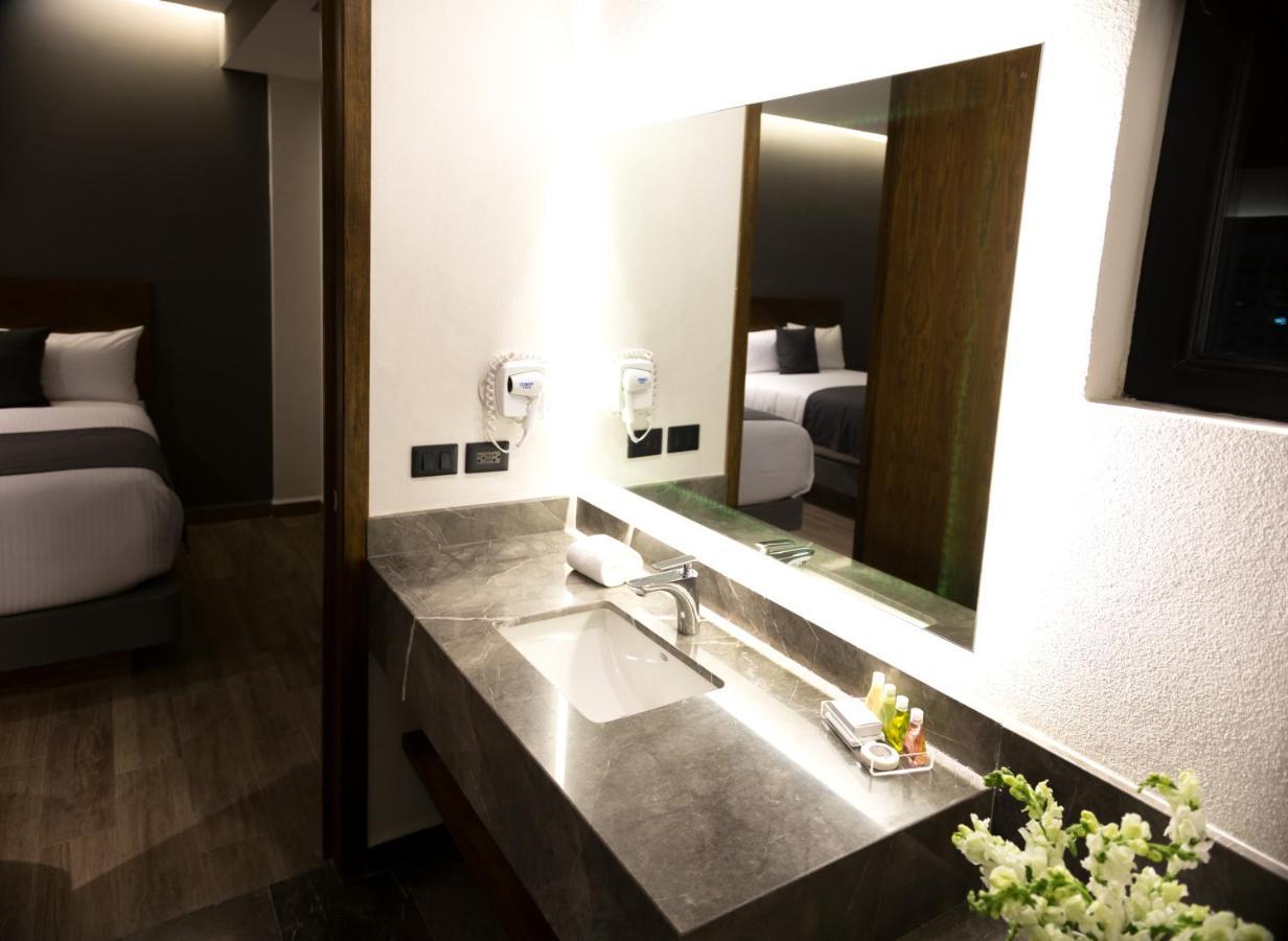 Hotel Gumont Guadalajara Lopez Mateos - Minerva Extérieur photo