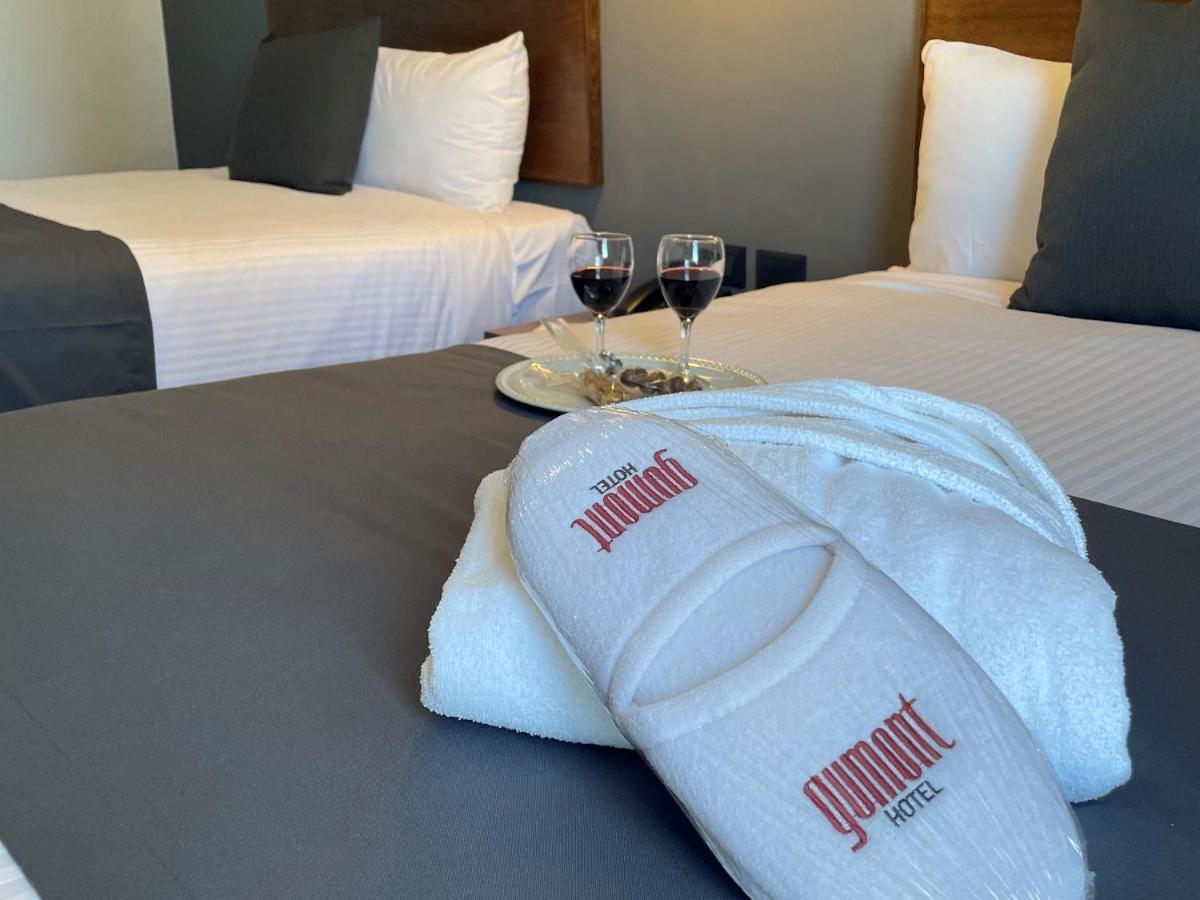 Hotel Gumont Guadalajara Lopez Mateos - Minerva Extérieur photo